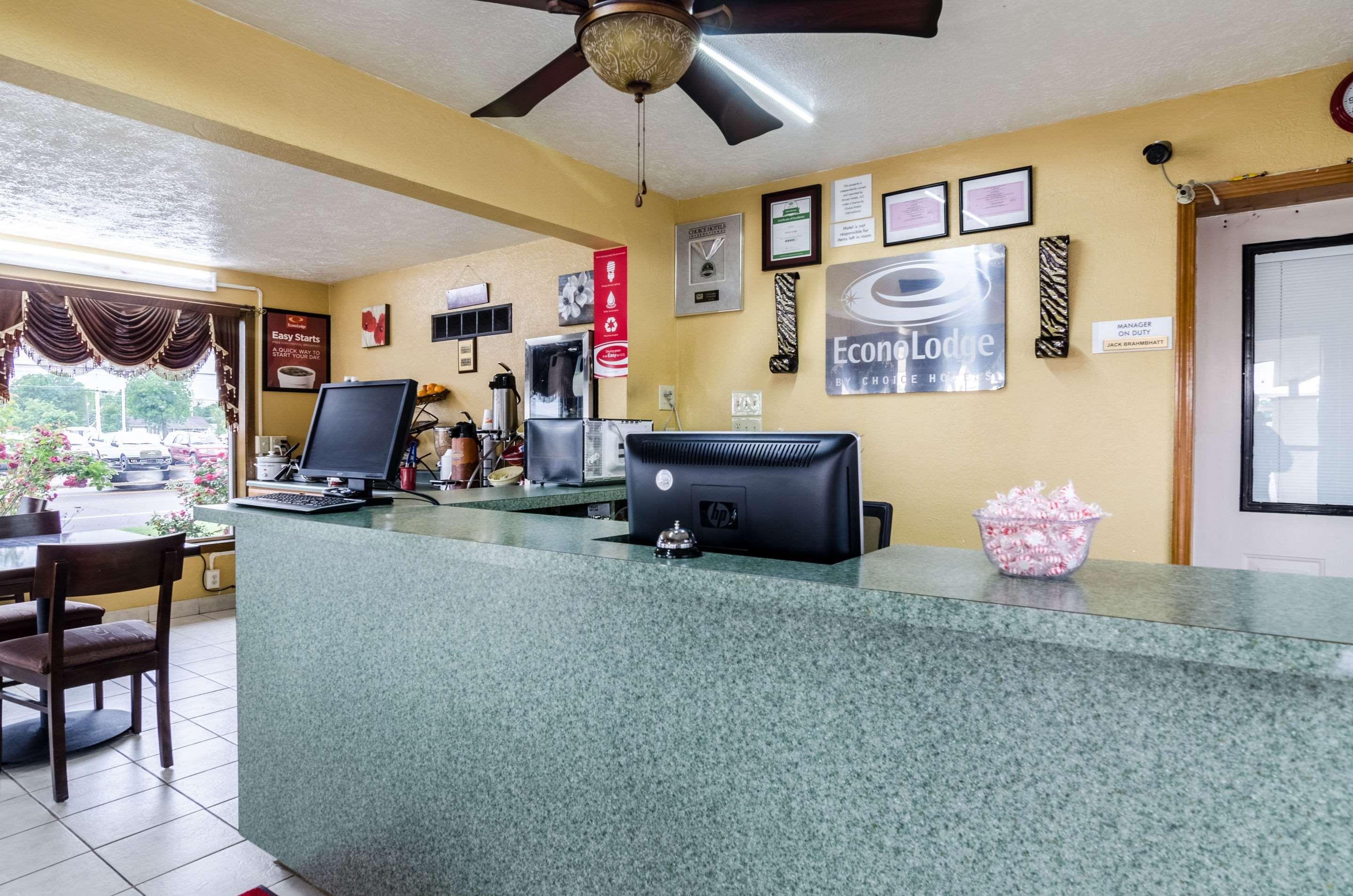 Econo Lodge Winfield Esterno foto