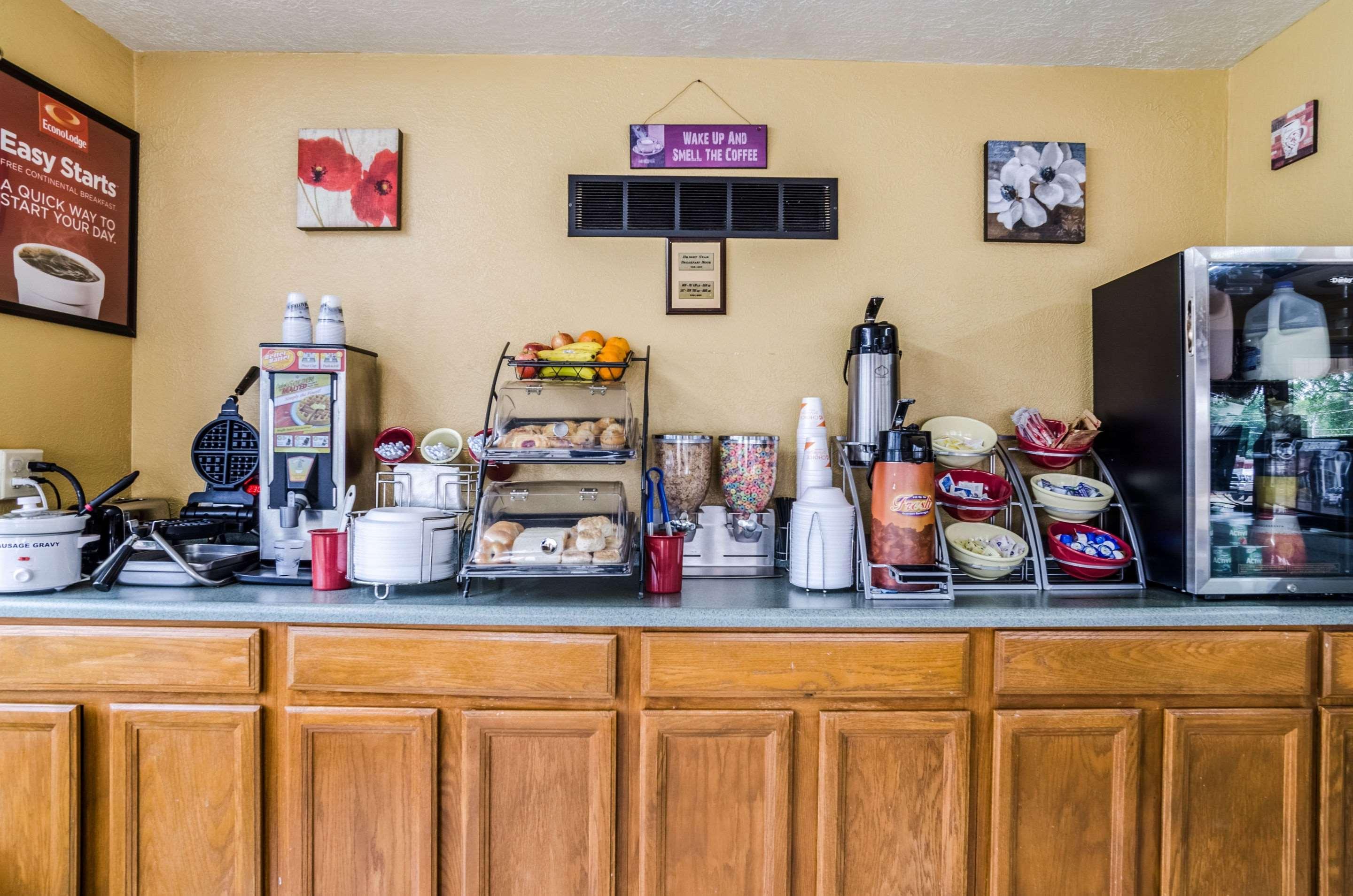 Econo Lodge Winfield Esterno foto