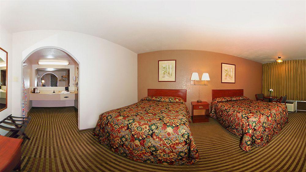 Econo Lodge Winfield Esterno foto